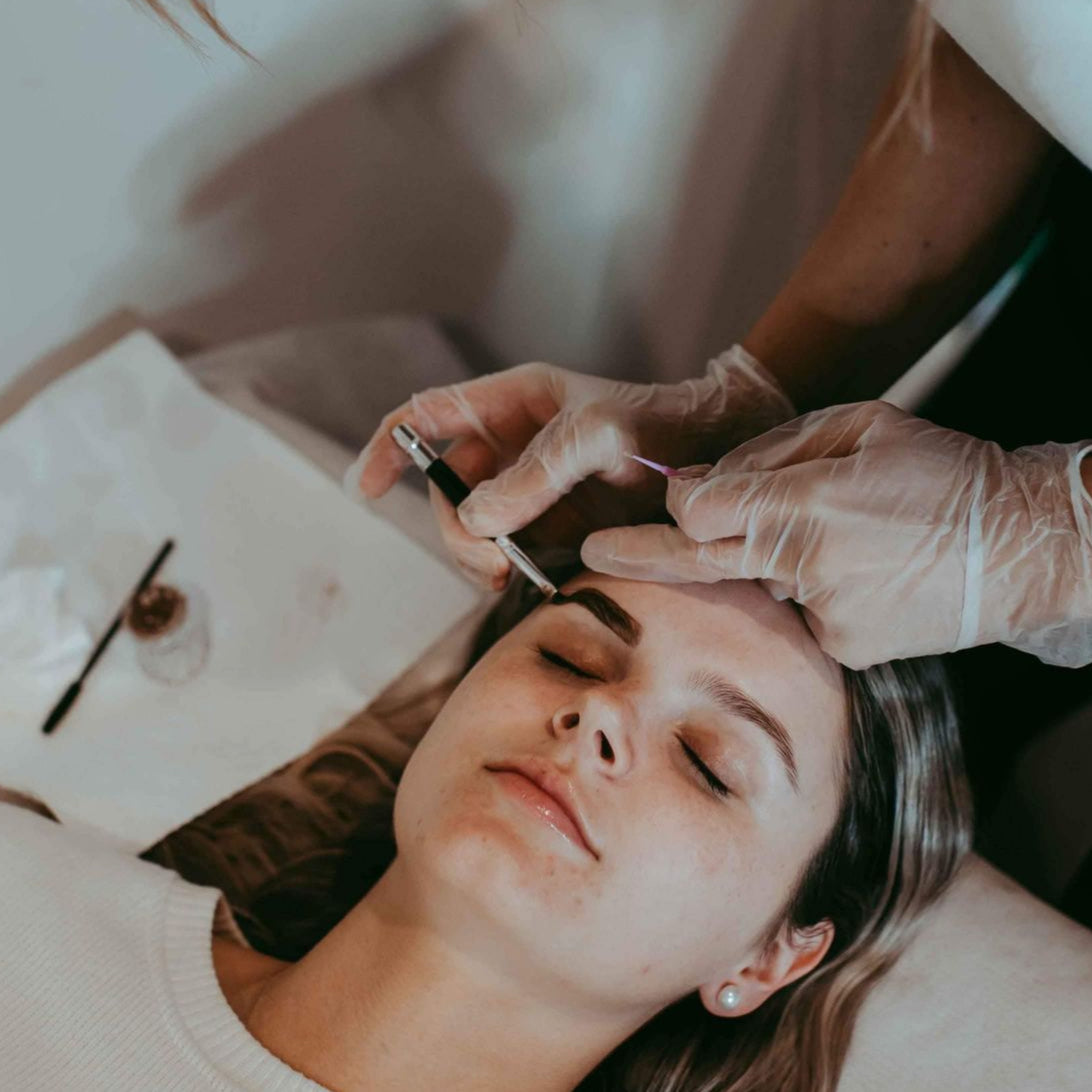 lash and brow services melbourne. beauty studios australia